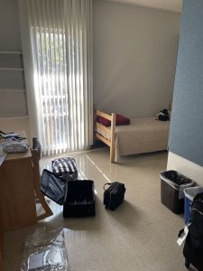 L-shaped room in Oldenborg before decoration